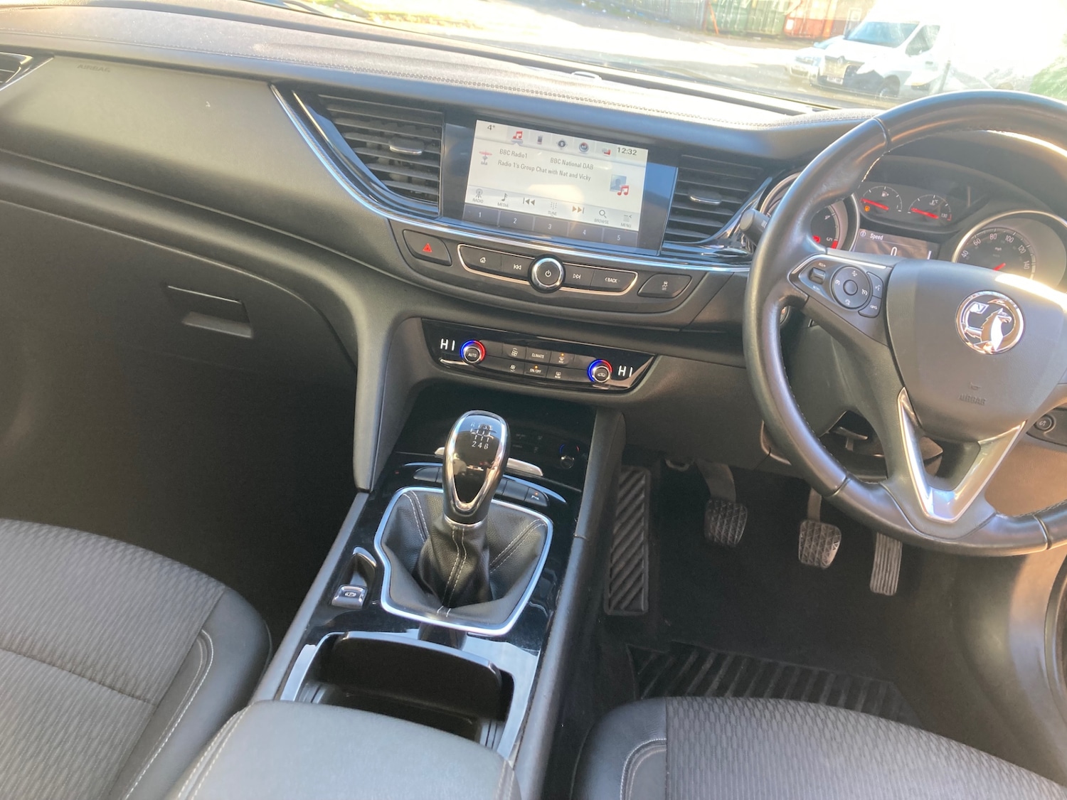 Used Vauxhall Insignia 2017 for sale - 76650456: Photo 13