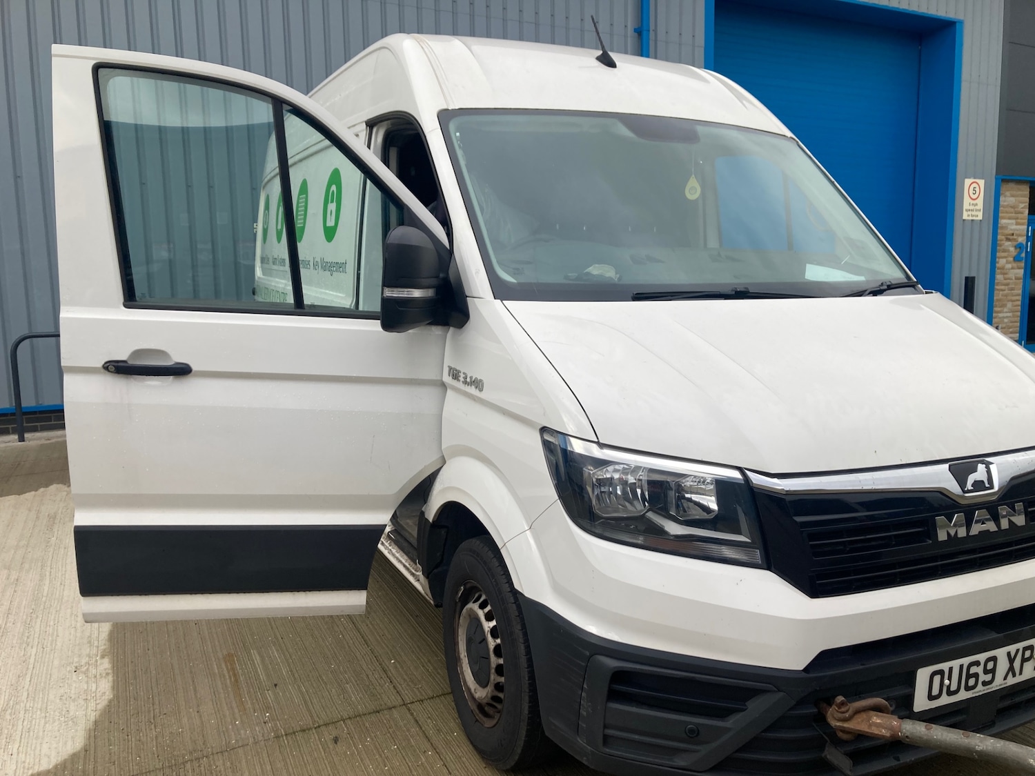 Used MAN TGE 2019 for sale - 76737898: Photo 1