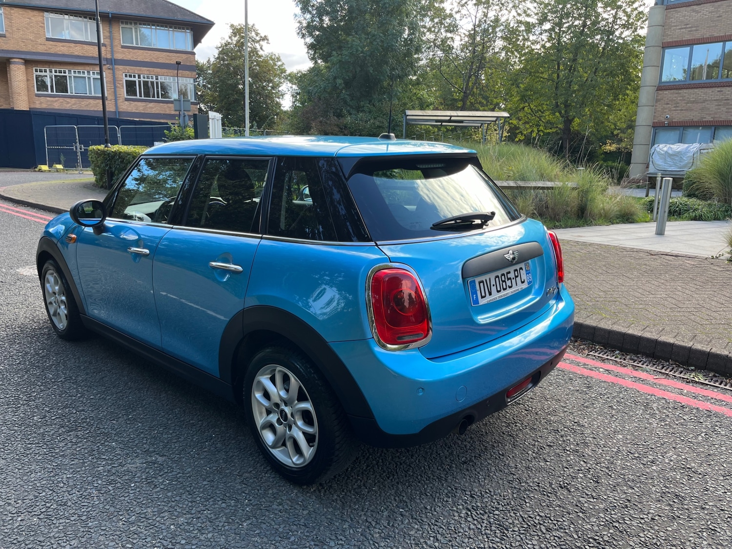 Used MINI Hatch 2015 for sale - 76638762: Photo 3