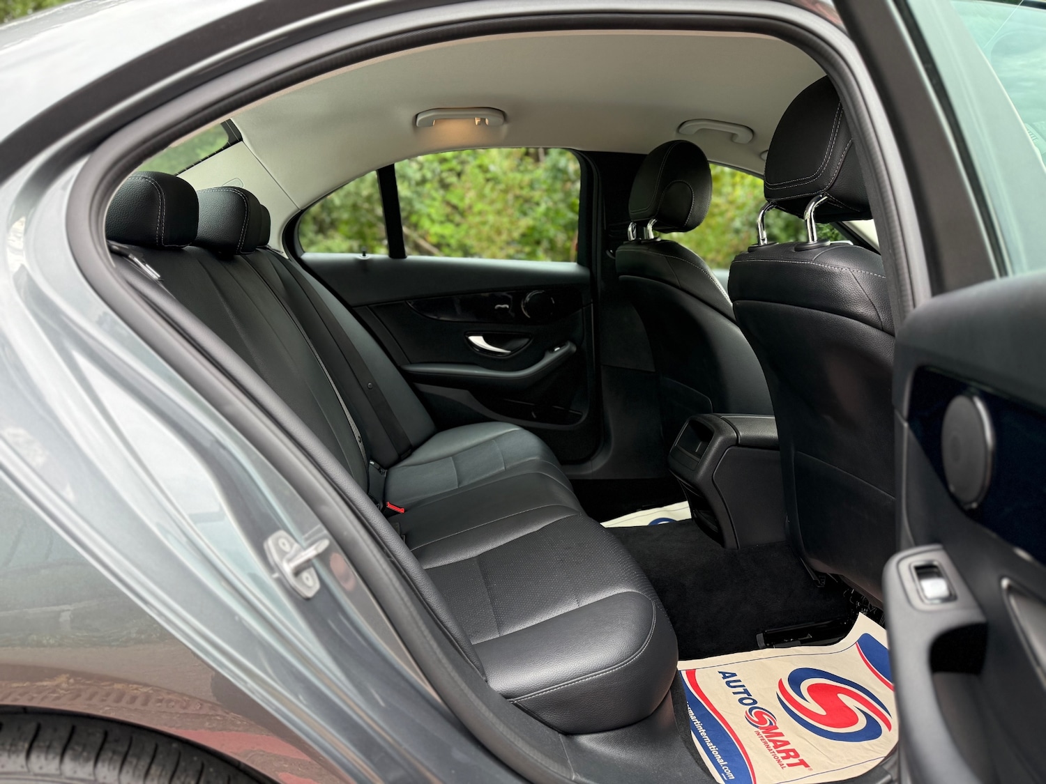 Used Mercedes-Benz C Class 2017 for sale - 76091933: Photo 13