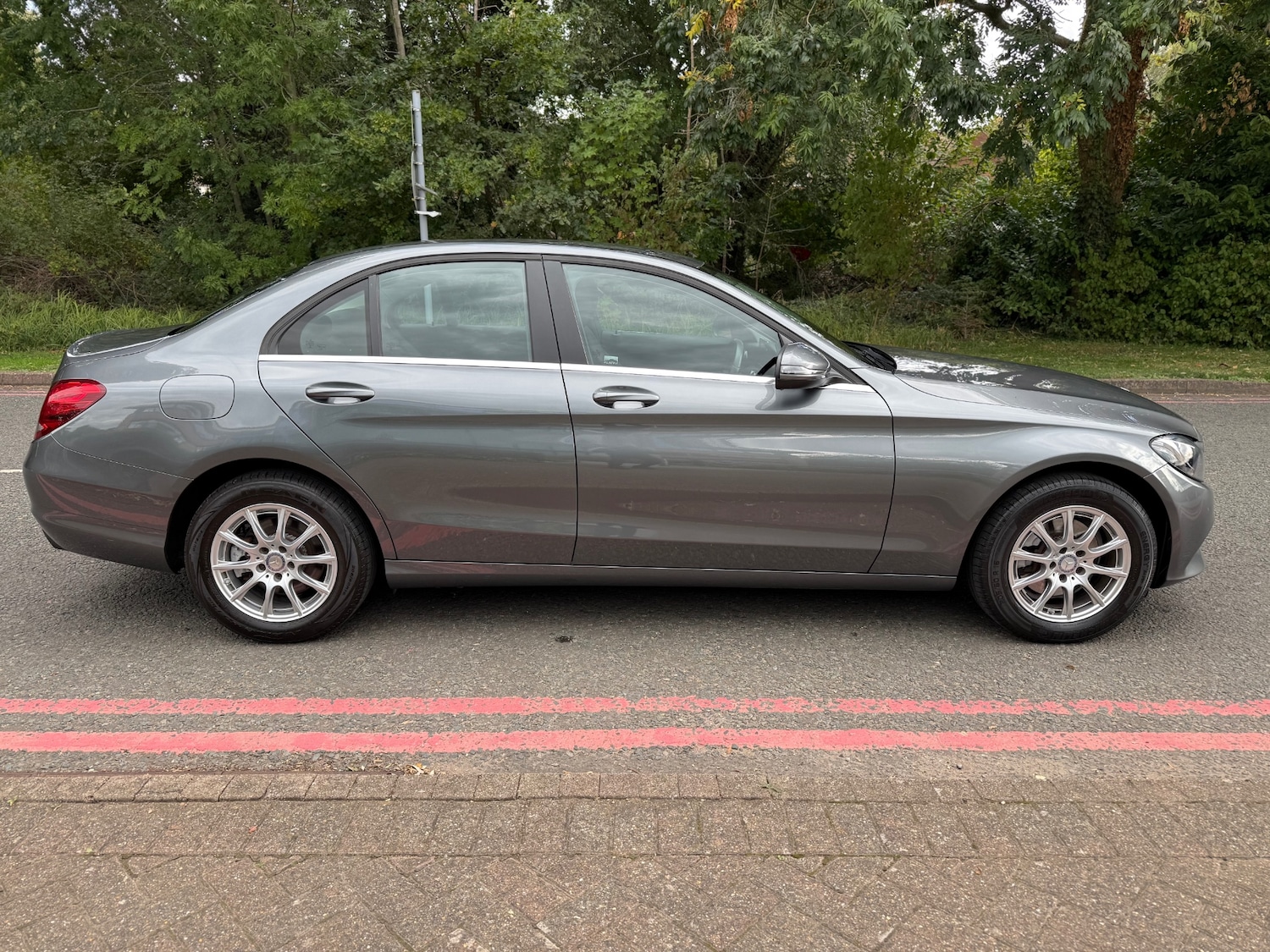 Used Mercedes-Benz C Class 2017 for sale - 76091933: Photo 6
