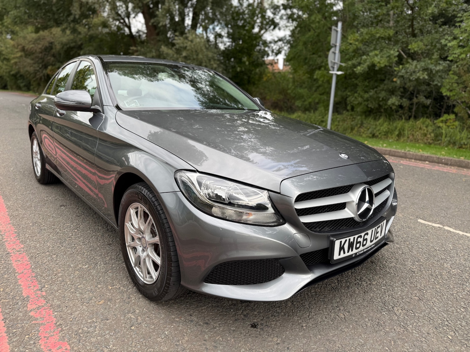 Used Mercedes-Benz C Class 2017 for sale - 76091933: Photo 7