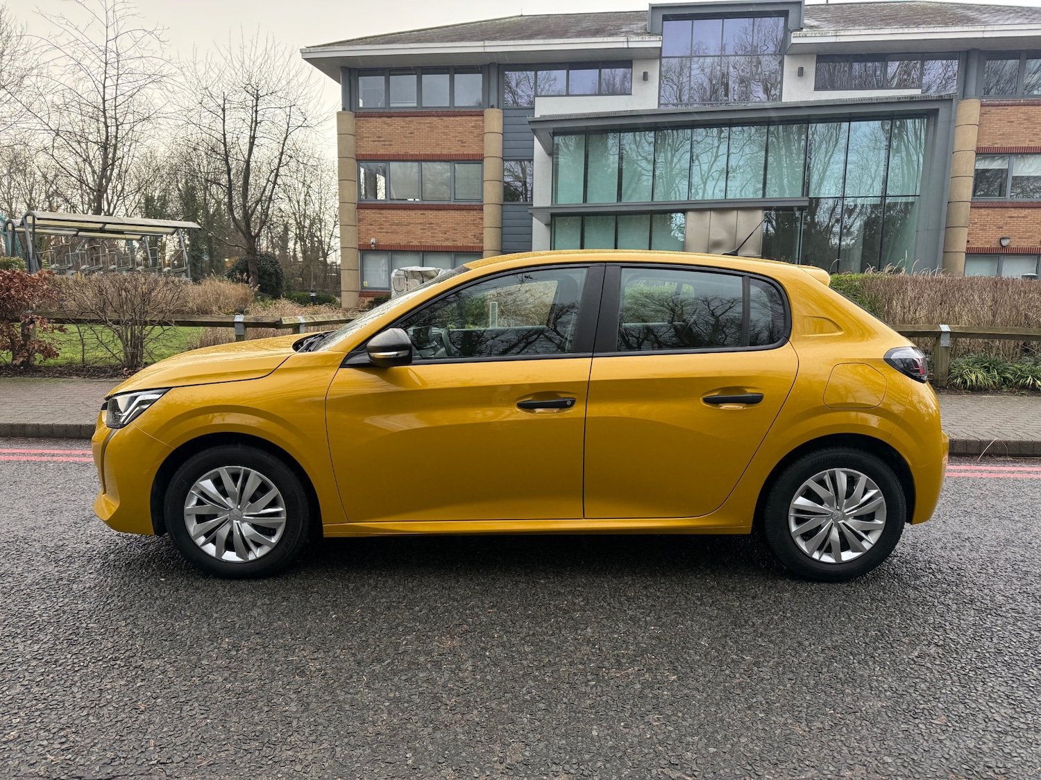 Used Peugeot 208 2020 for sale - 77367194: Photo 2