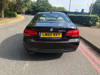 Used BMW 3 Series 2010 for sale - 78832519: Photo