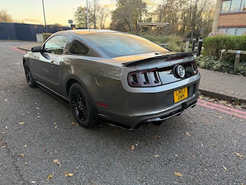 Used Ford Mustang 2014 for sale - 79273347: Photo