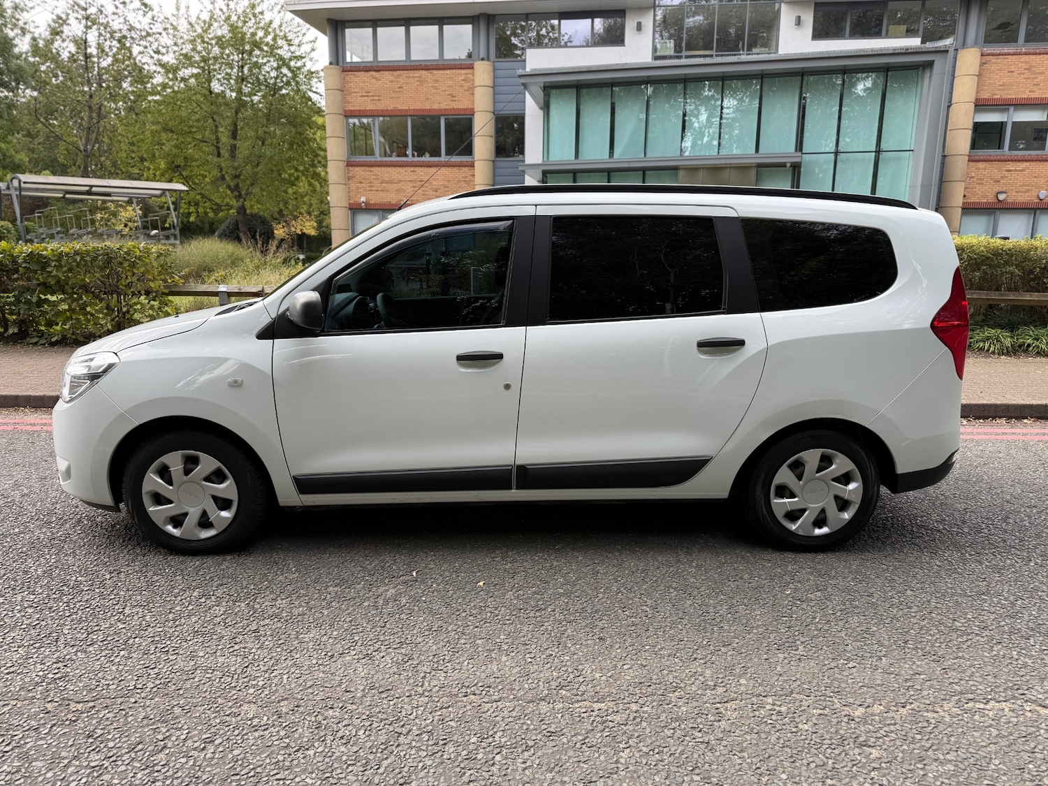 Used Dacia Other 2019 for sale - 76041583: Photo 2