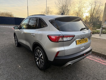 Used Ford Kuga 2021 for sale - 76933407: Photo