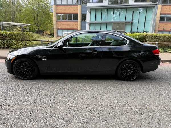 Used BMW 3 Series 2009 for sale - 74527180: Photo 2