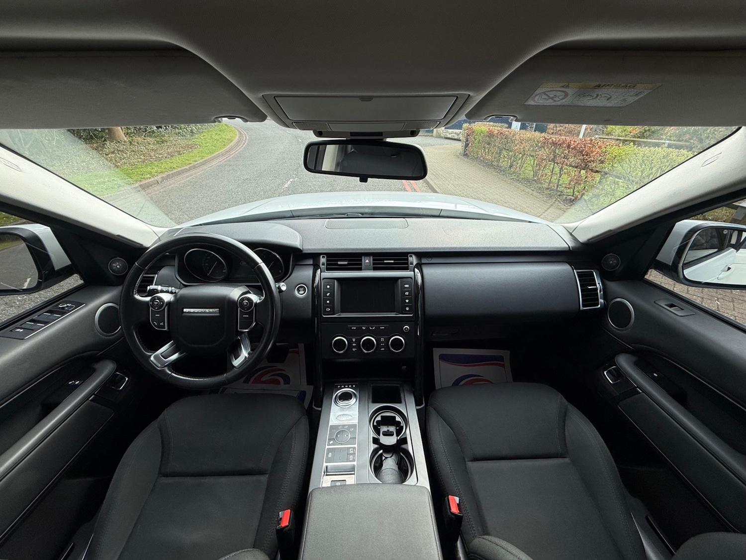 Used Land Rover Discovery 2019 for sale - 78070658: Photo 8