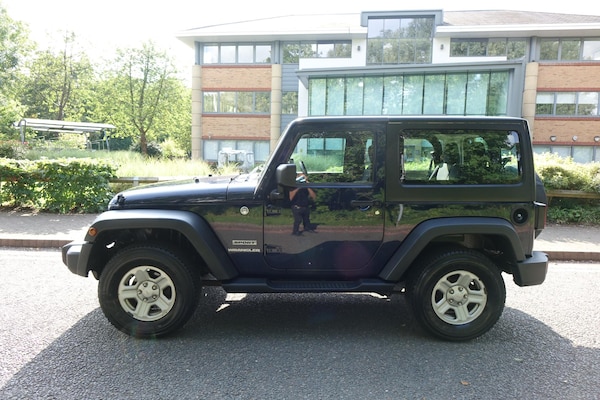 Used Jeep Wrangler 2013 for sale - 68690567: Photo 2
