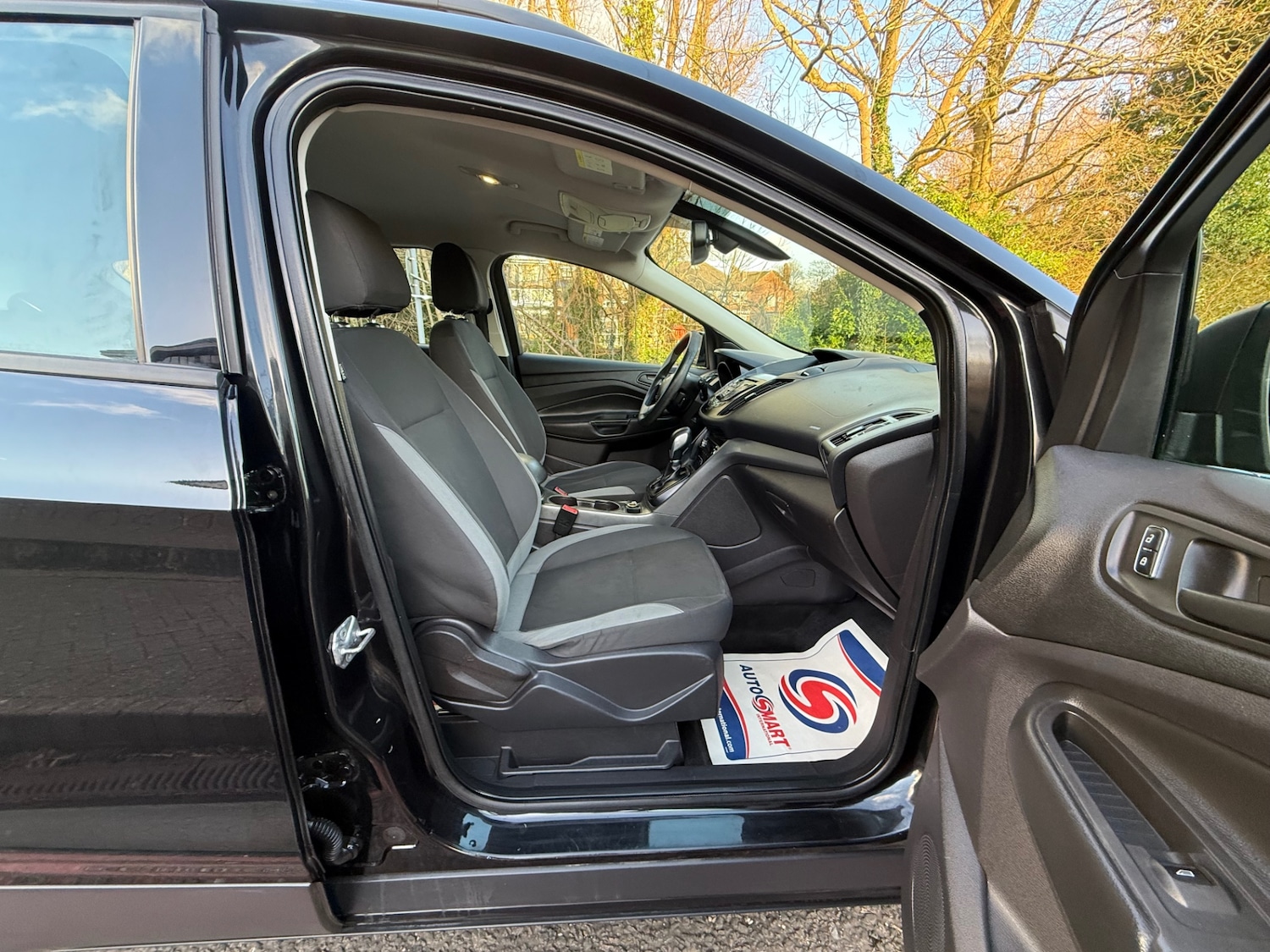 Used Ford Kuga 2014 for sale - 76650338: Photo 11