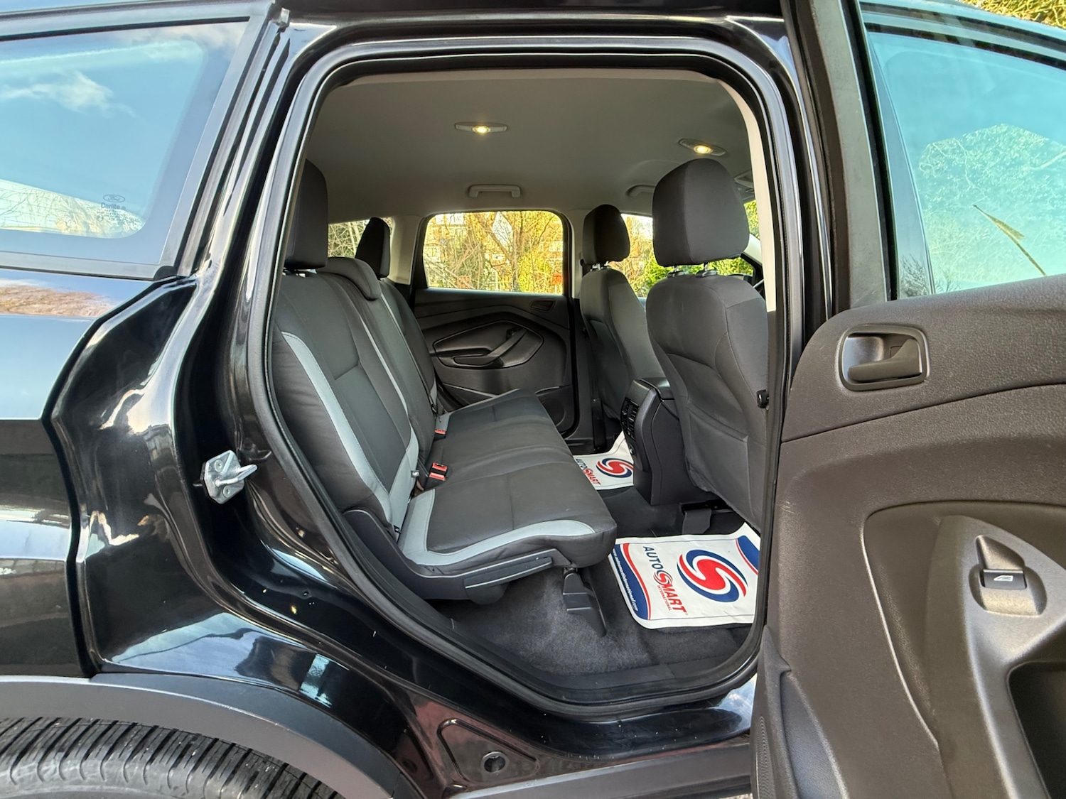 Used Ford Kuga 2014 for sale - 76650338: Photo 13