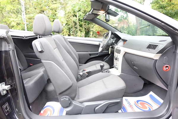 Used Opel Astra for sale - 73828329: Photo 11