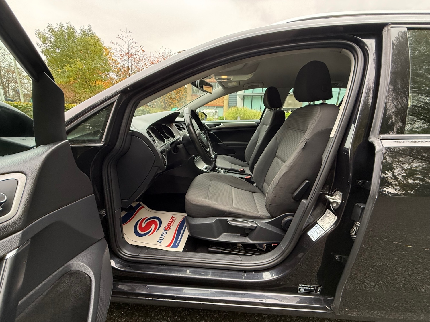 Used Volkswagen Golf 2015 for sale - 76640099: Photo 10