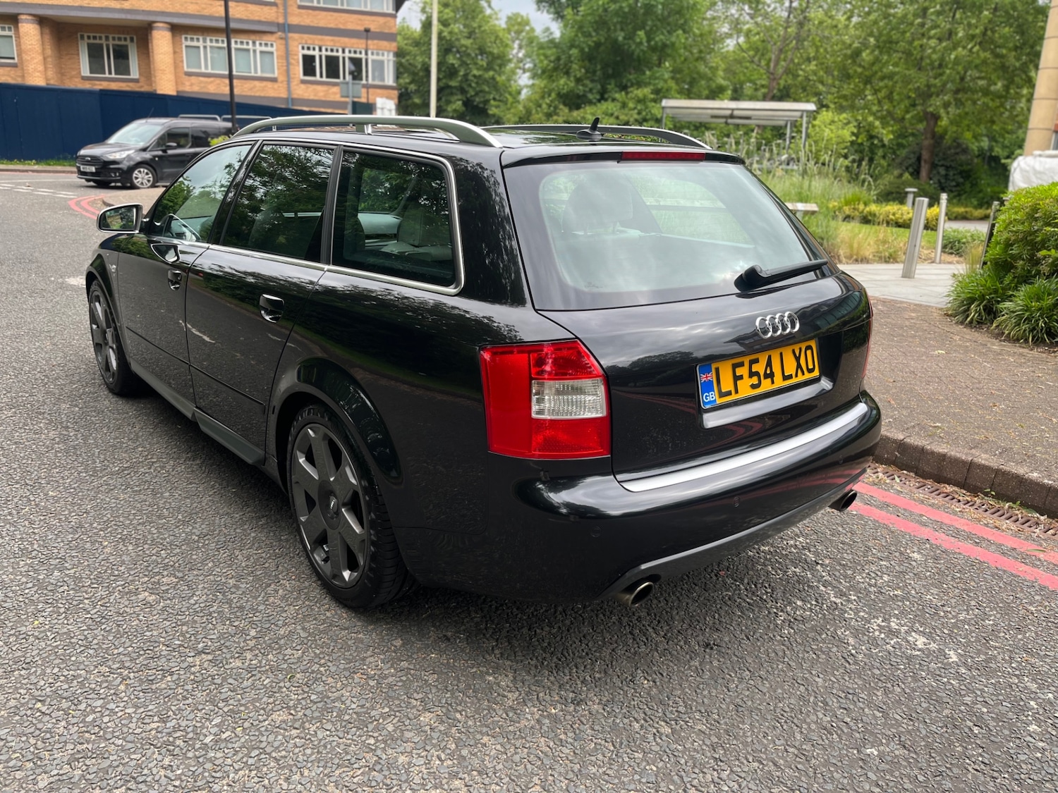 Used Audi S4 Avant 2005 for sale - 76641413: Photo 3