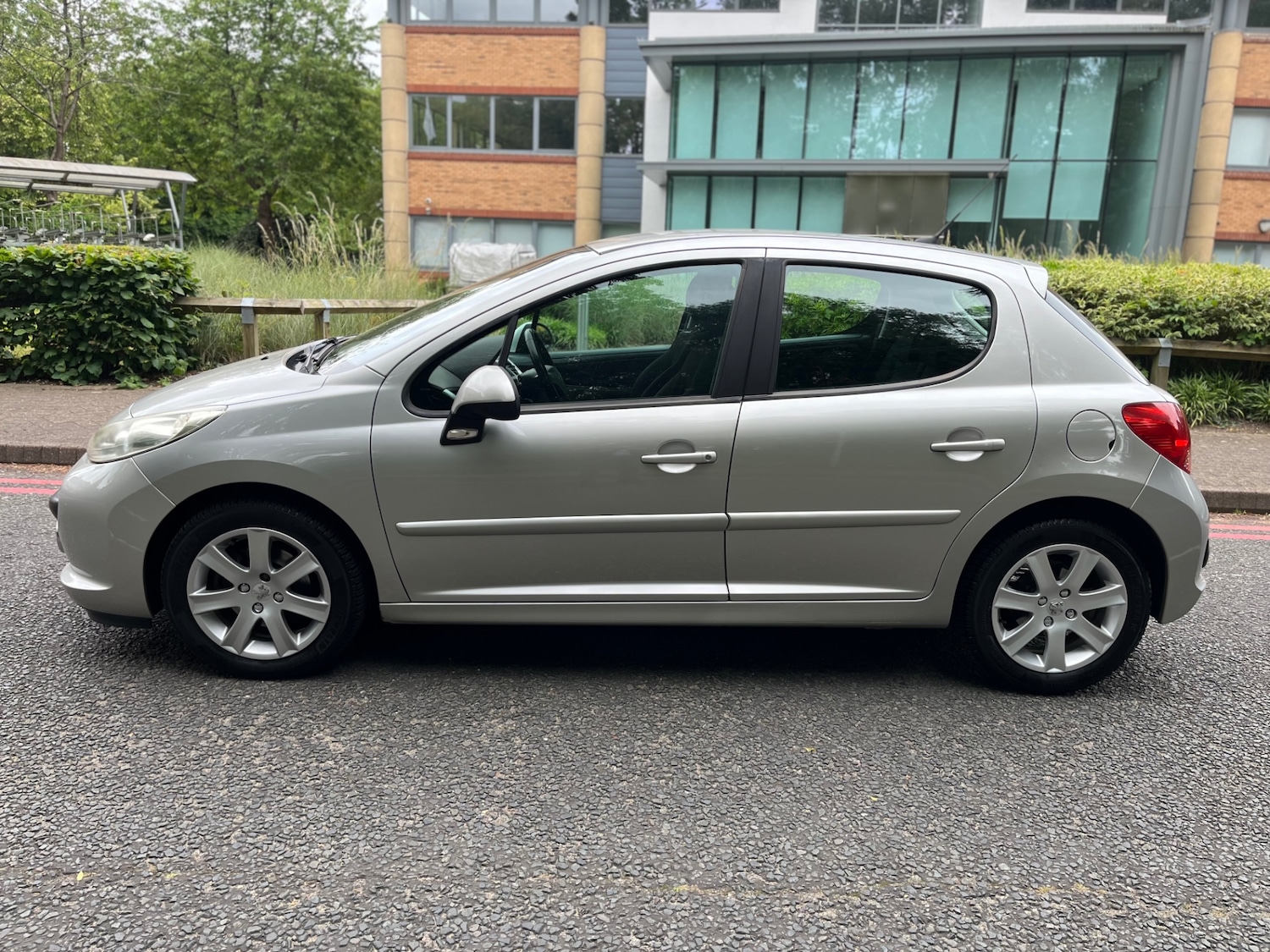 Used Peugeot 207 2007 for sale - 76638708: Photo 2