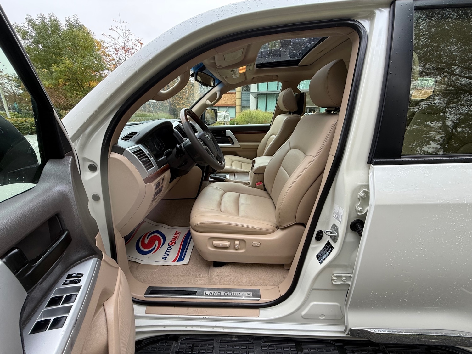 Used Toyota Land Cruiser 2021 for sale - 76643005: Photo 10