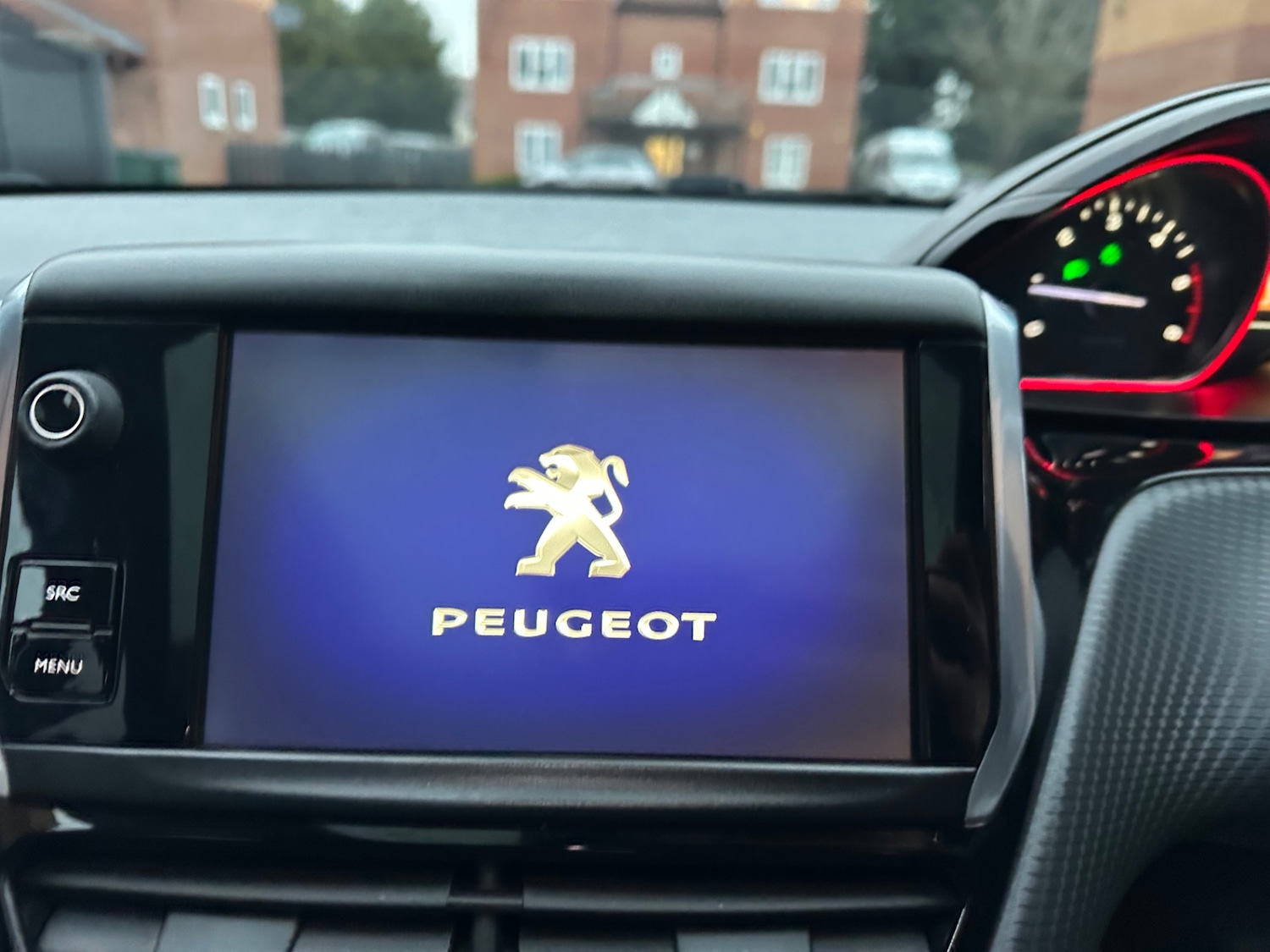 Used Peugeot 2008 2017 for sale - 77852690: Photo 7