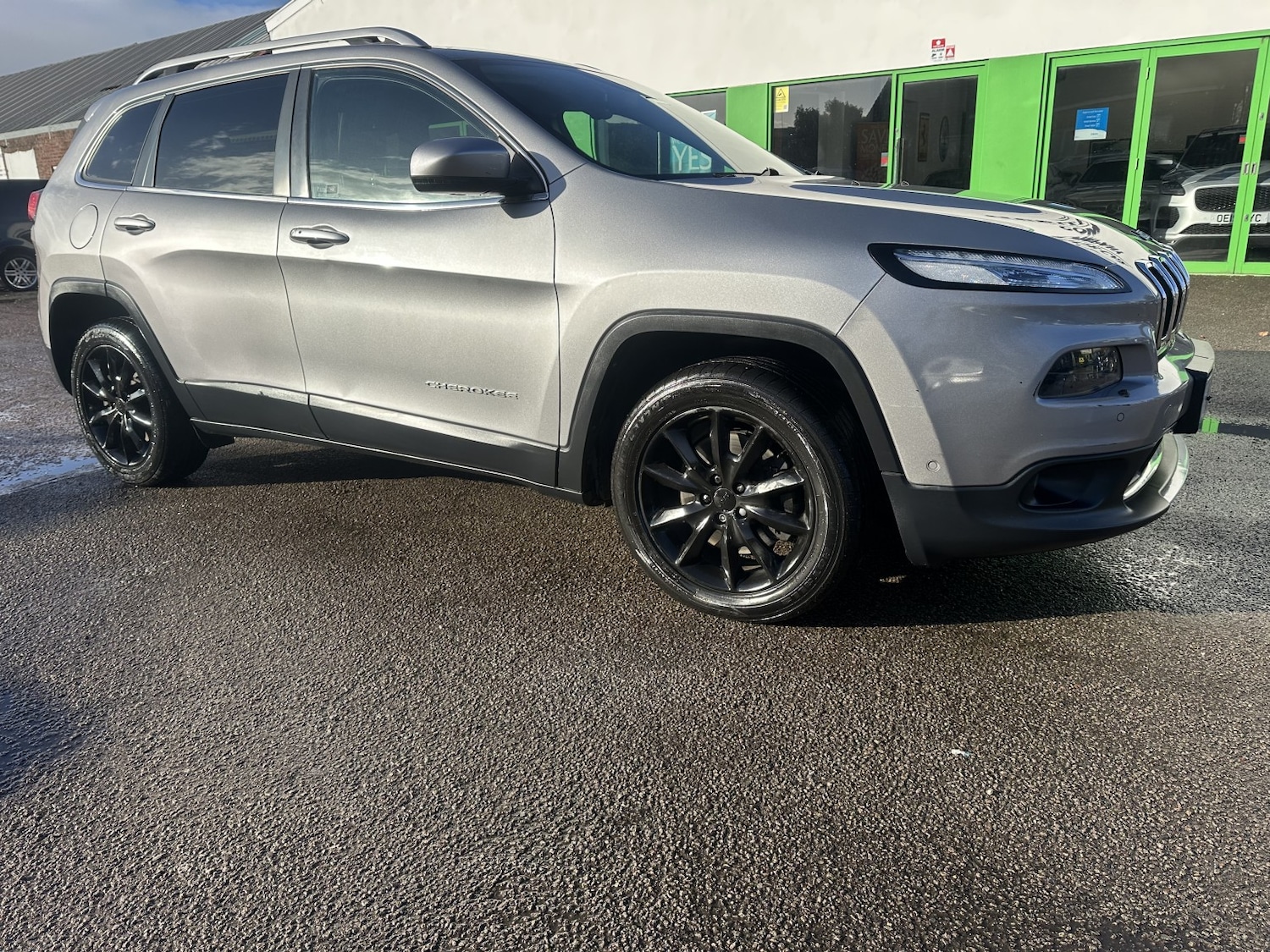 Used Jeep Cherokee 2015 for sale - 78098127: Photo 6