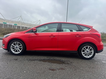 Used Ford Focus 2016 for sale - 77845070: Photo