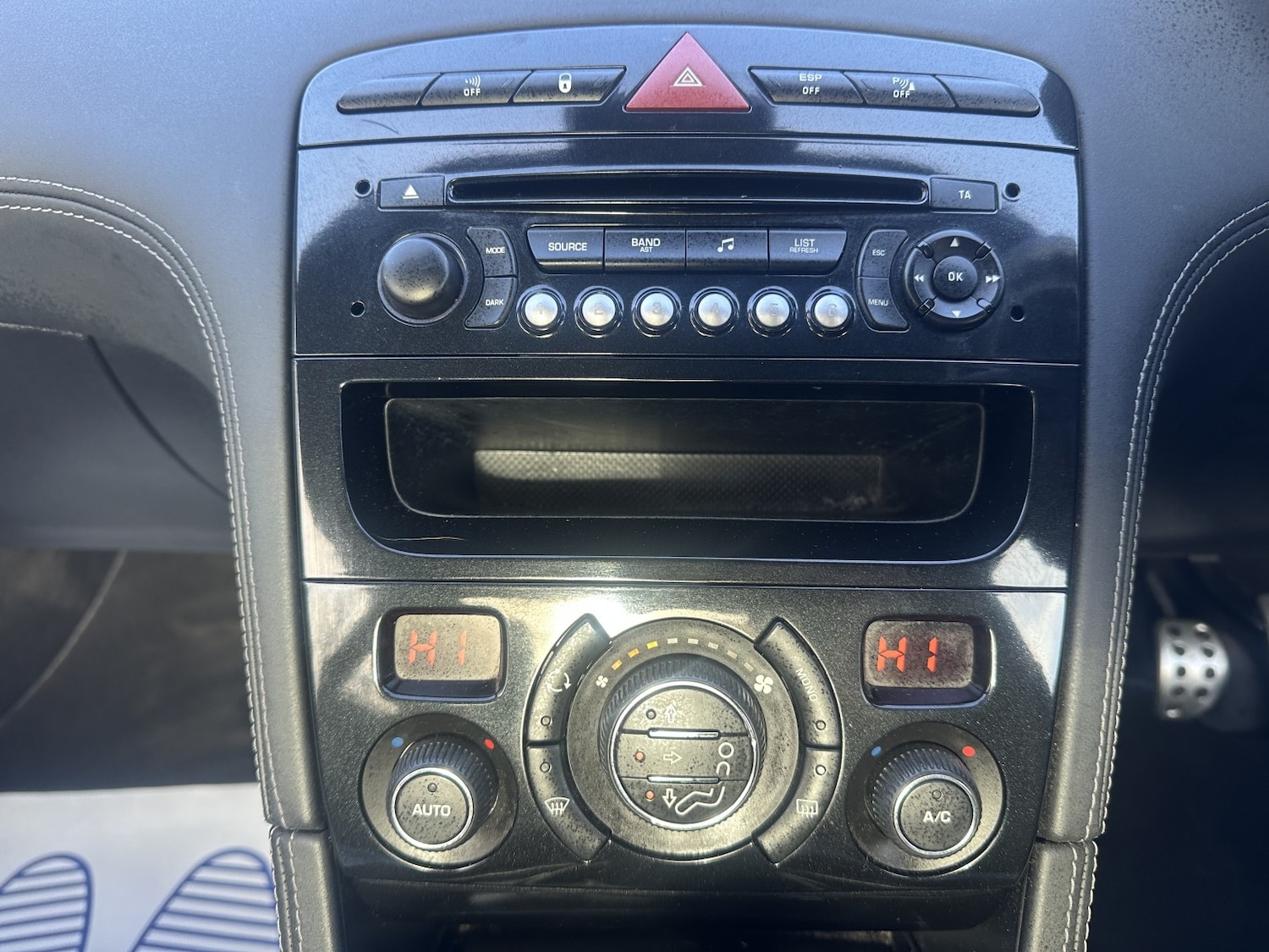 Used Peugeot RCZ 2012 for sale - 78091177: Photo 10