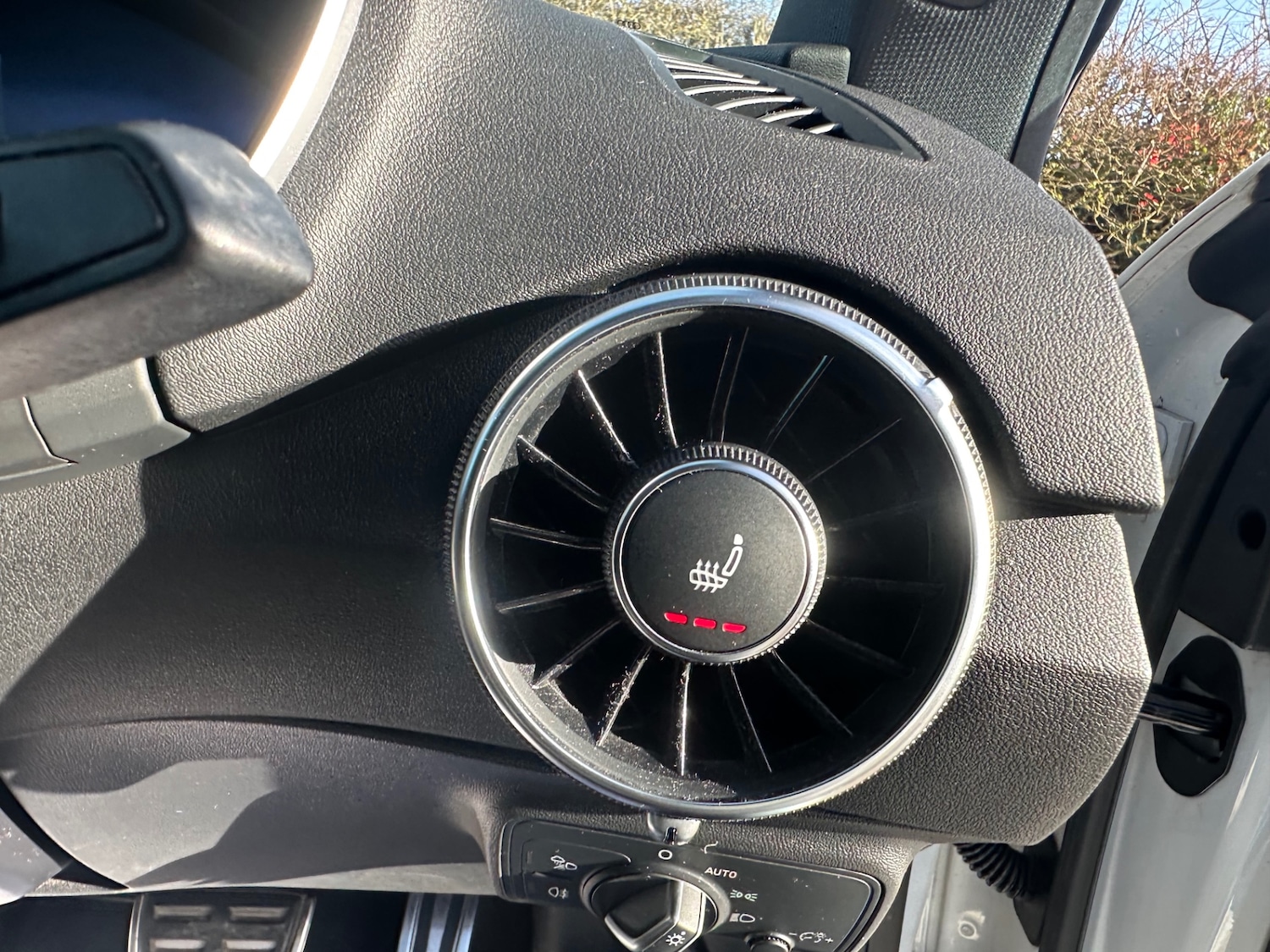 Used Audi TT 2022 for sale - 77854349: Photo 14