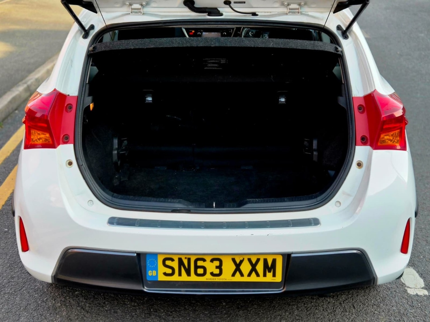 Used Toyota Auris 2013 for sale - 78197965: Photo 5