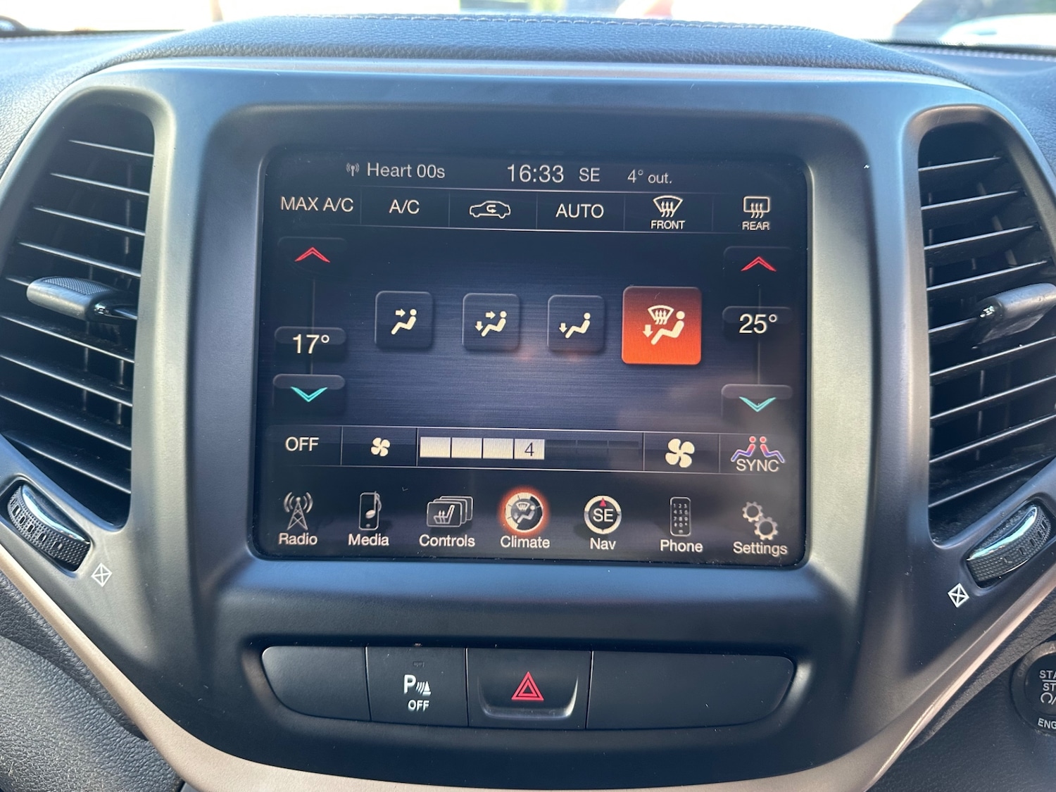 Used Jeep Cherokee 2015 for sale - 78014835: Photo 21