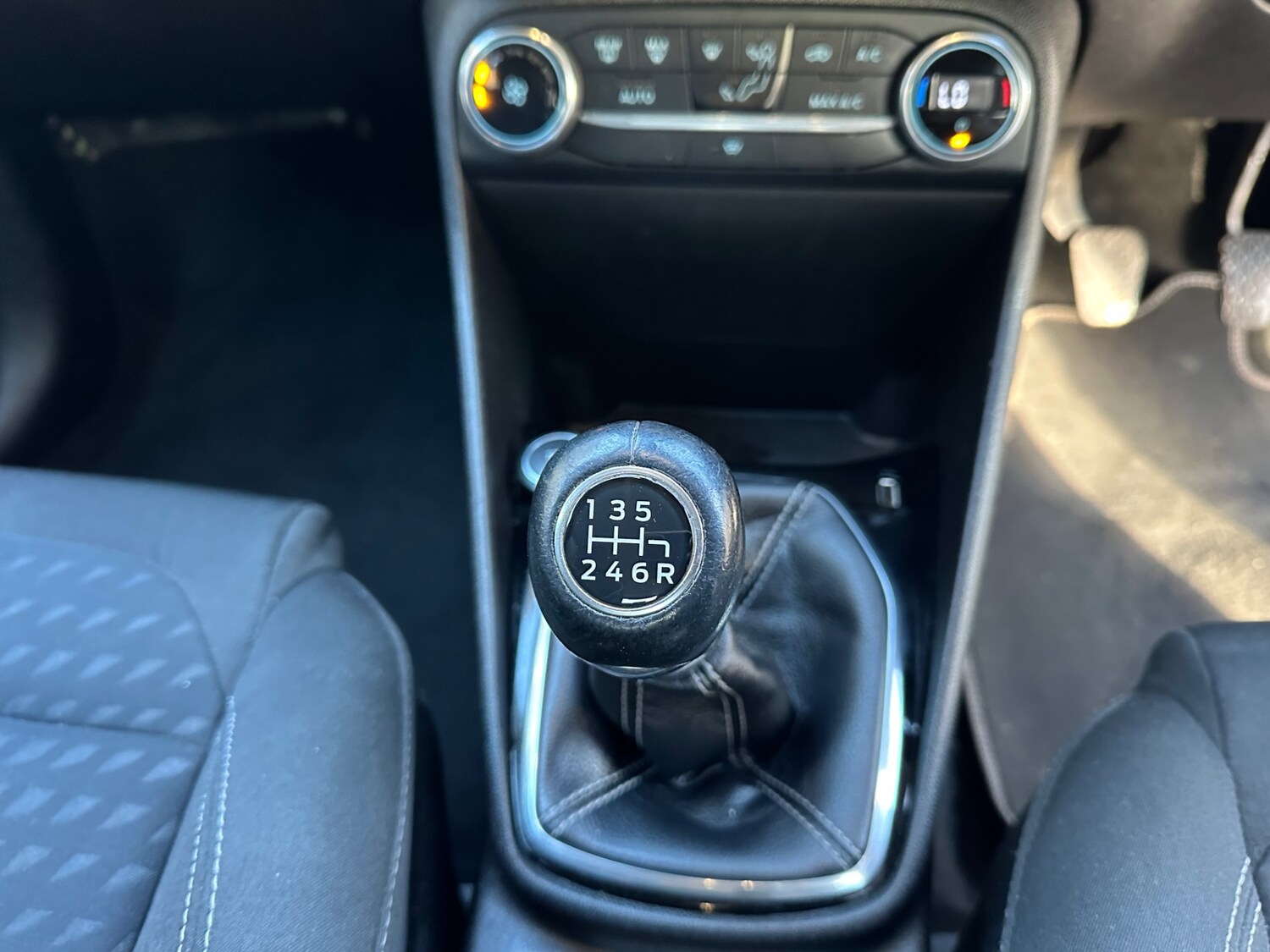 Used Ford Fiesta 2018 for sale - 77889350: Photo 12