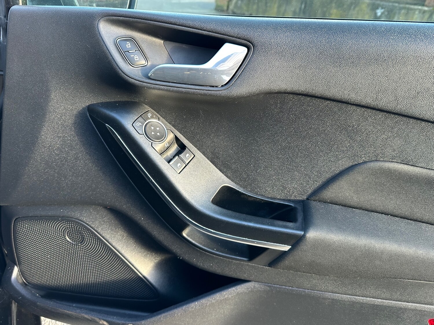 Used Ford Fiesta 2018 for sale - 77889350: Photo 9