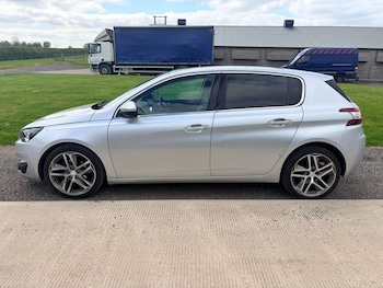 Used Peugeot 308 2014 for sale - 78360113: Photo
