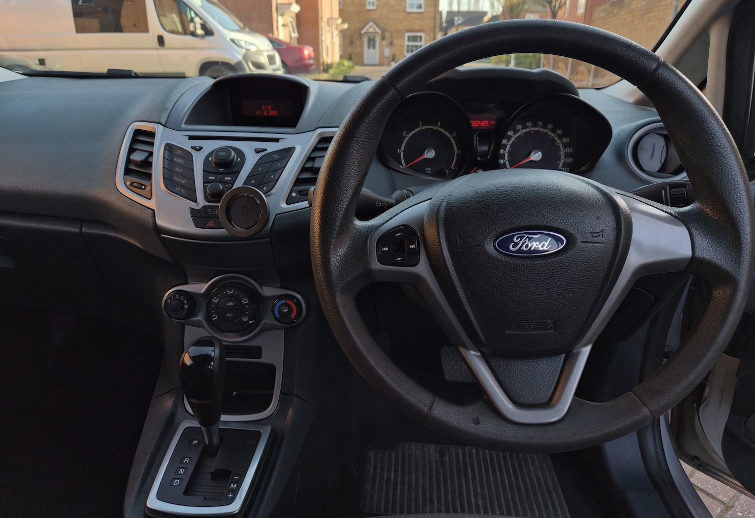 Used Ford Fiesta 2009 for sale - 78201951: Photo 10