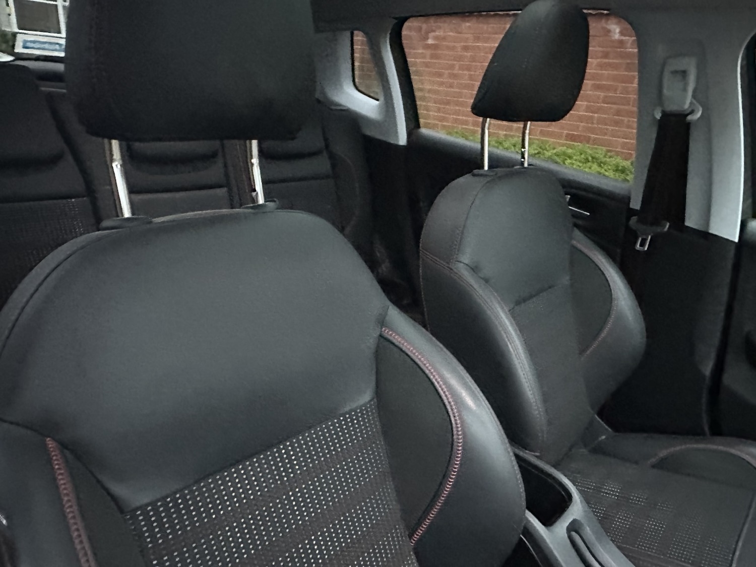 Used Peugeot 2008 2017 for sale - 78091175: Photo 8