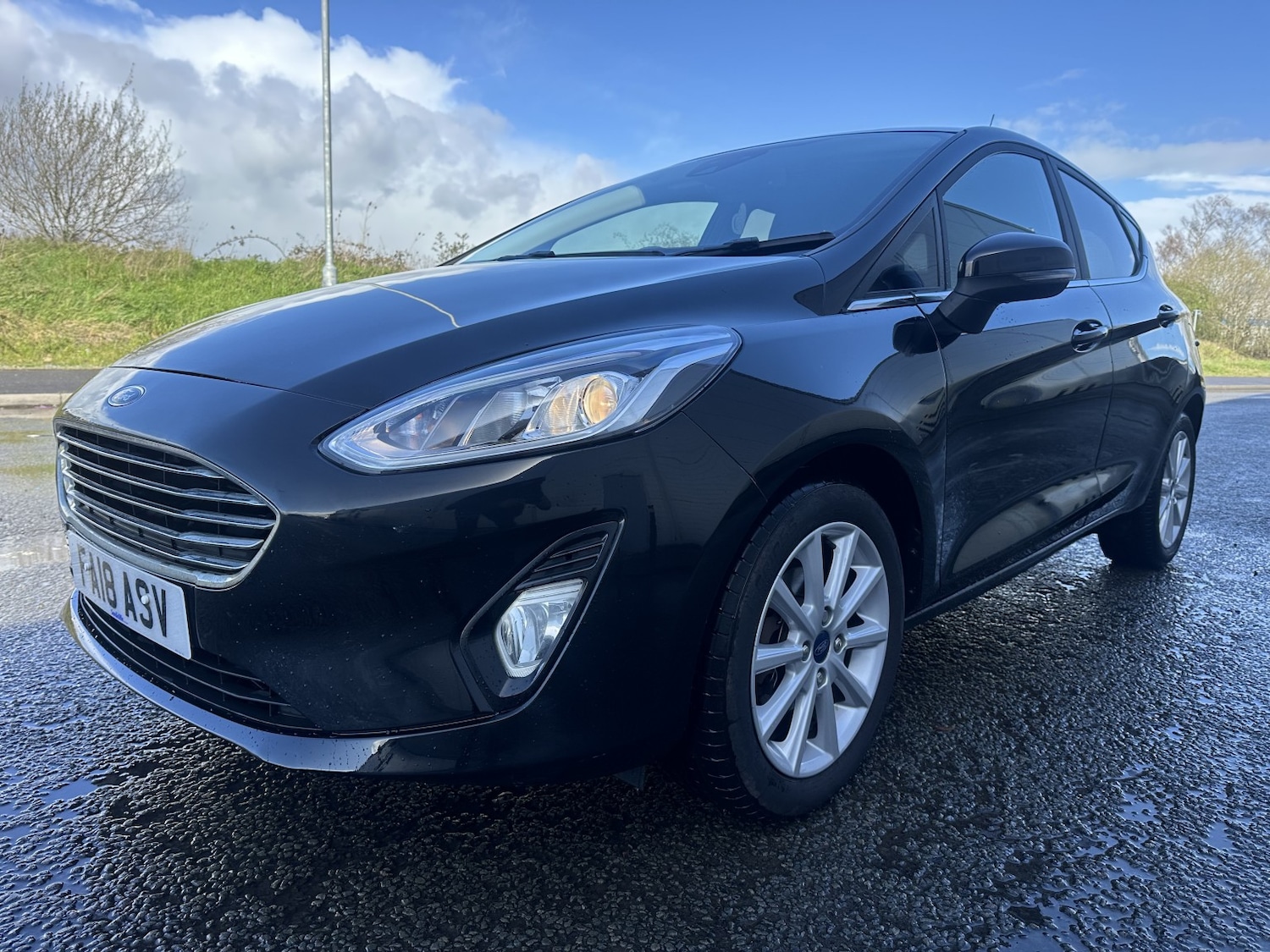 Used Ford Fiesta 2018 for sale - 78098131: Photo 3