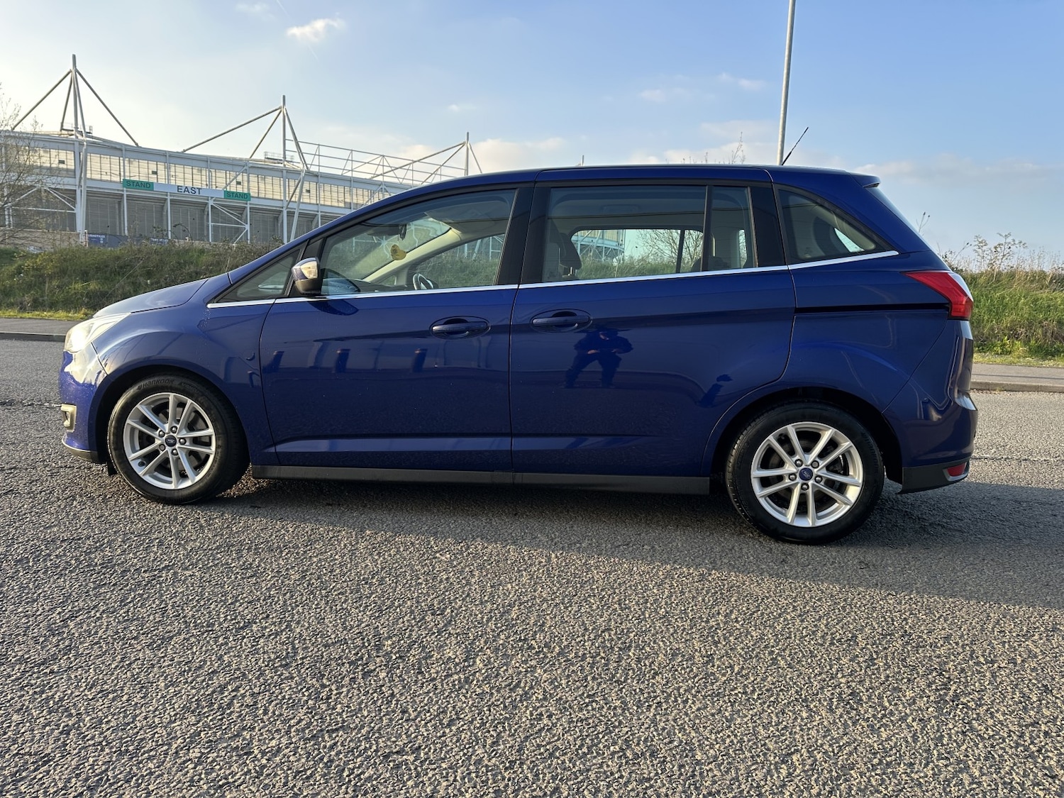 Used Ford Grand C-Max 2016 for sale - 78098130: Photo 2