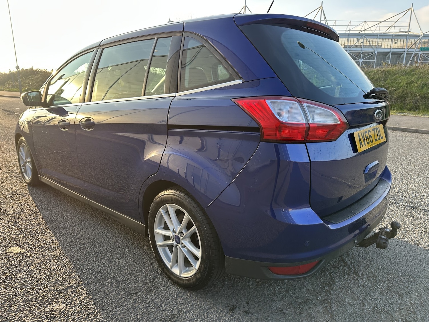 Used Ford Grand C-Max 2016 for sale - 78098130: Photo 3