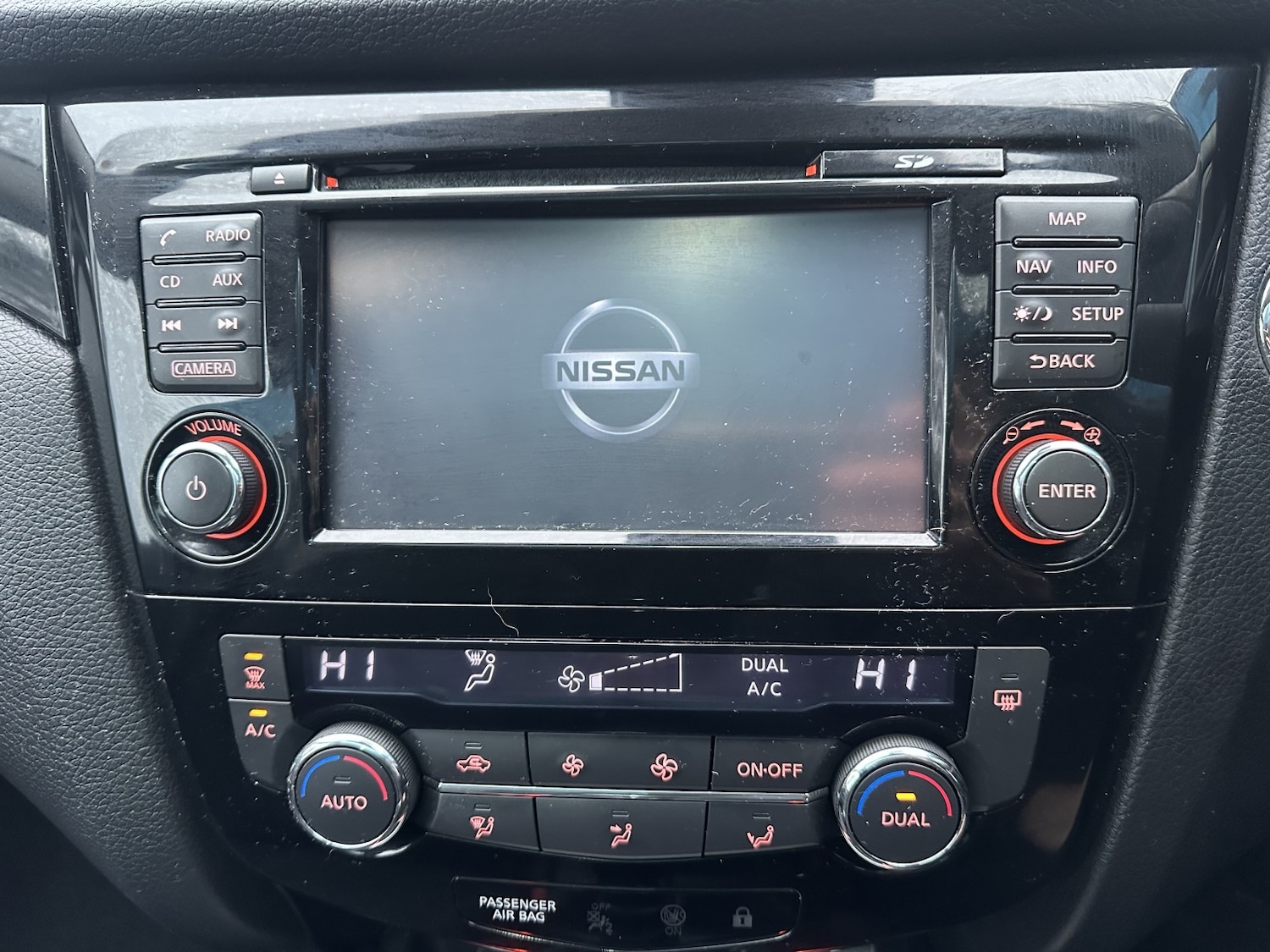 Used Nissan Qashqai 2015 for sale - 78105976: Photo 15