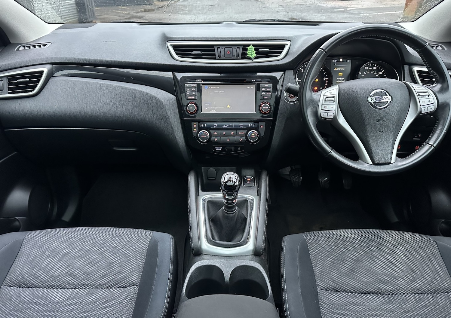 Used Nissan Qashqai 2015 for sale - 78105976: Photo 9