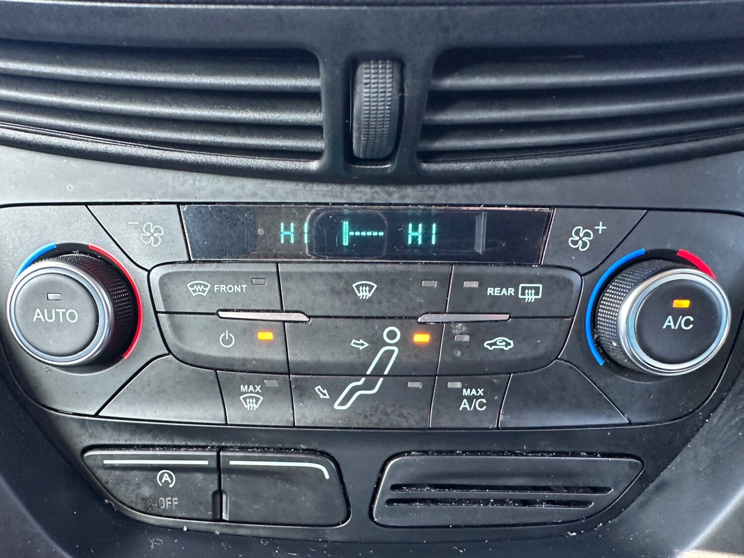 Used Ford C-Max 2018 for sale - 77845405: Photo 24