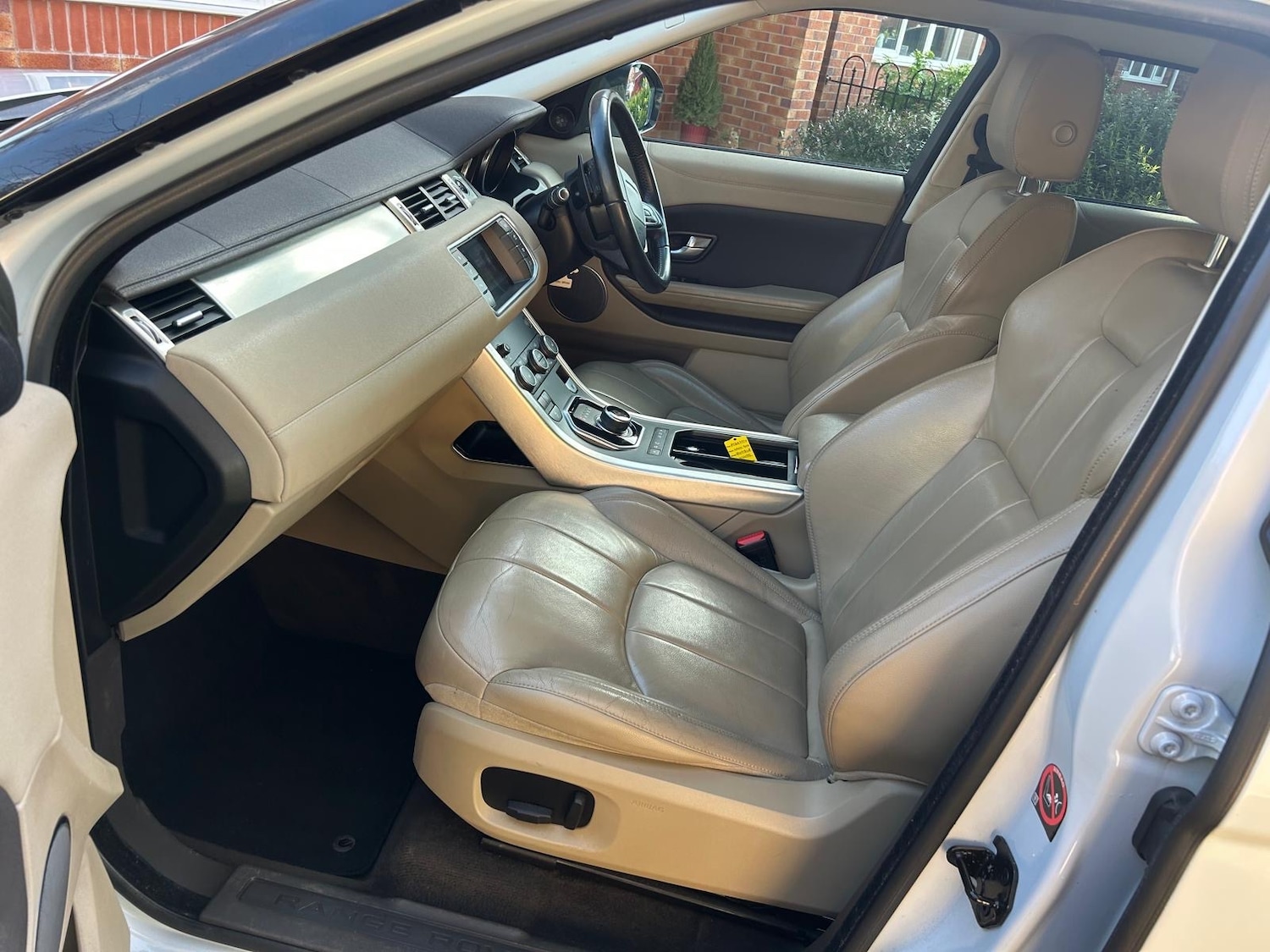 Used Land Rover Range Rover Evoque 2017 for sale - 77845568: Photo 15