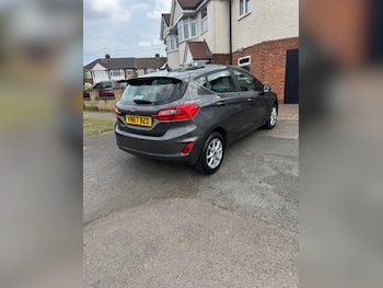 Used Ford Fiesta 2017 for sale - 78608187: Photo