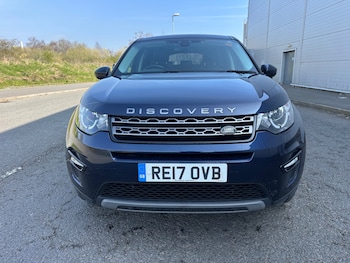 Used Land Rover Discovery Sport 2017 for sale - 77953697: Photo