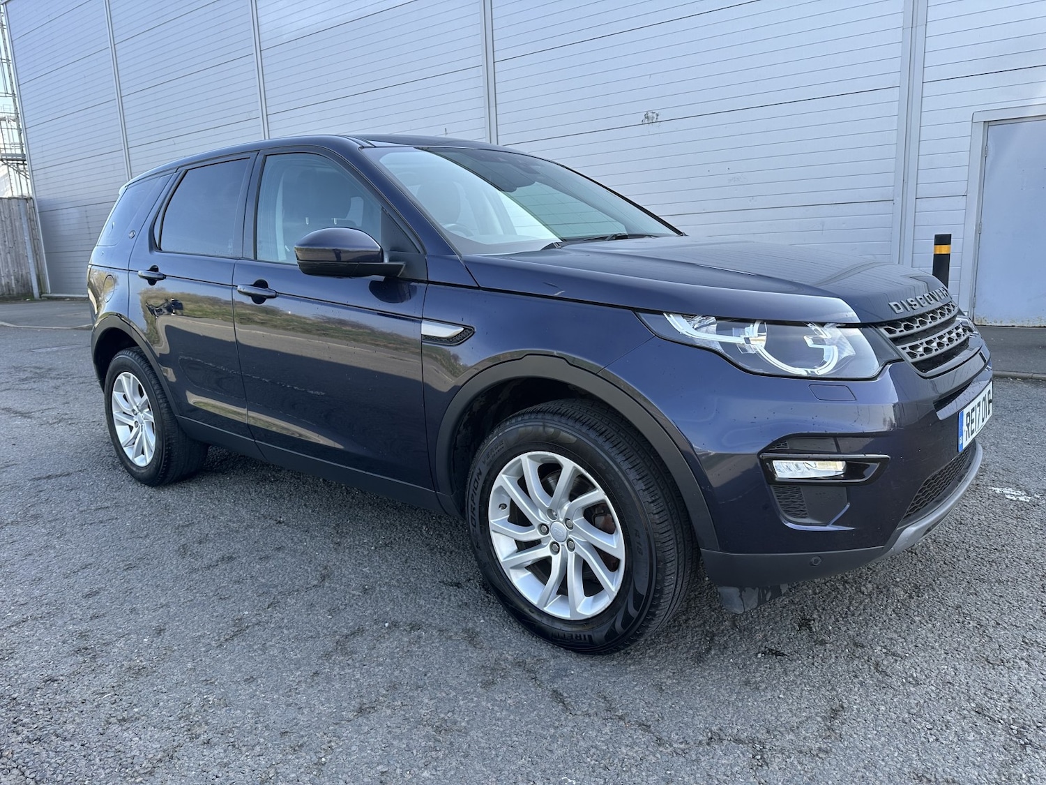 Used Land Rover Discovery Sport 2017 for sale - 78091166: Photo 9