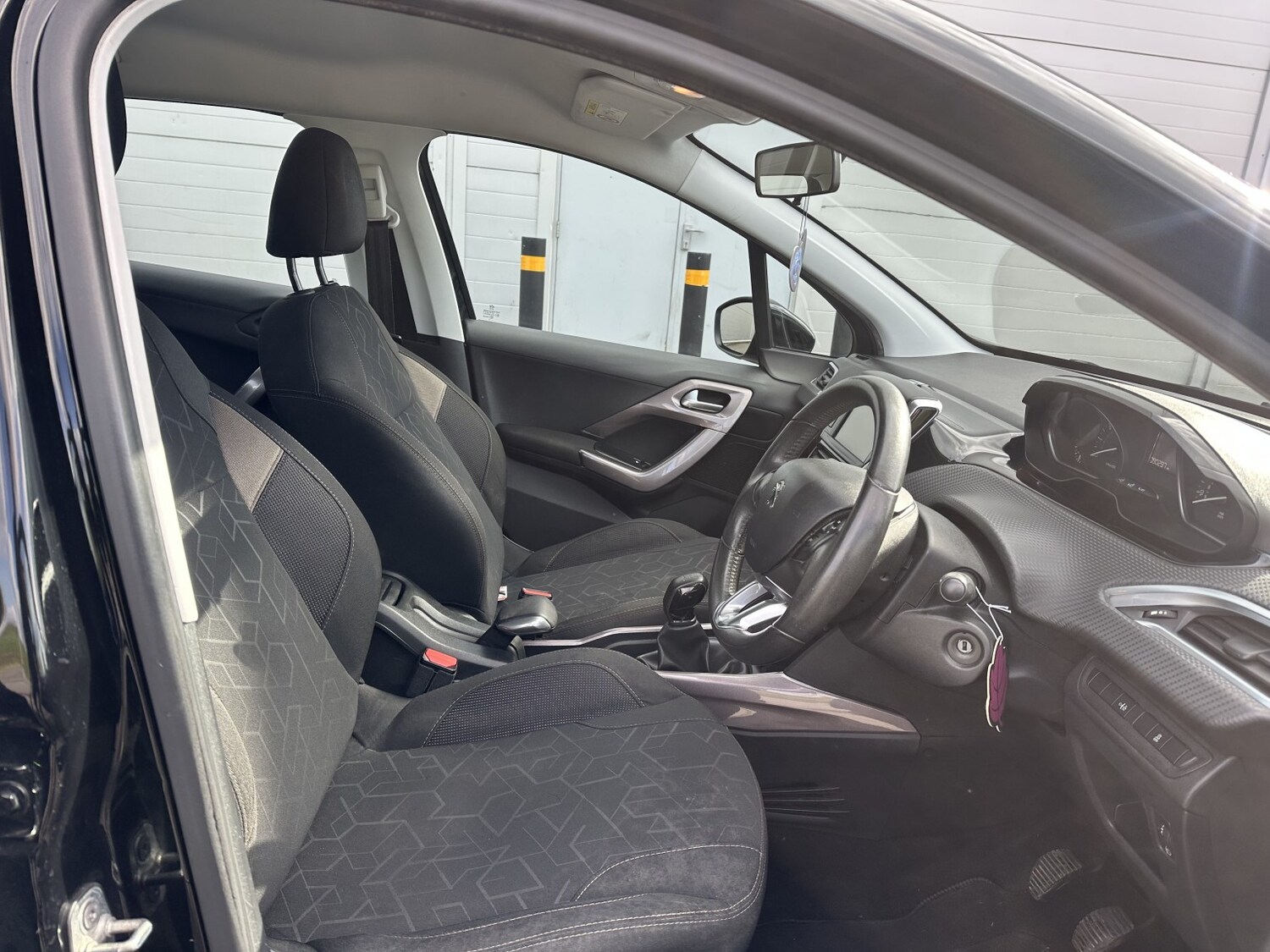 Used Peugeot 2008 2016 for sale - 78091169: Photo 9