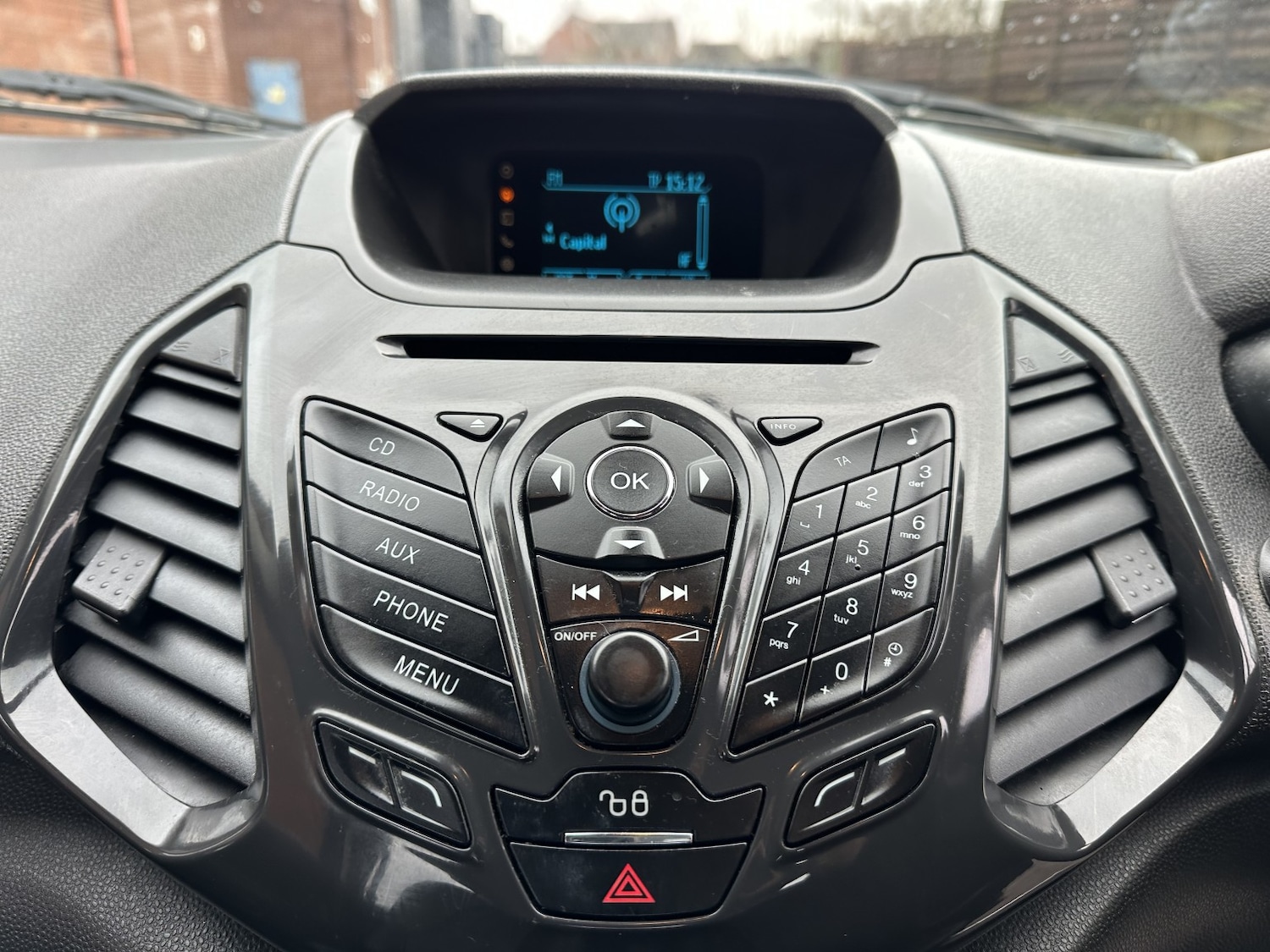 Used Ford Ecosport 2015 for sale - 78091176: Photo 13