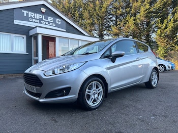 Used Ford Fiesta 2013 for sale - 79105420: Photo