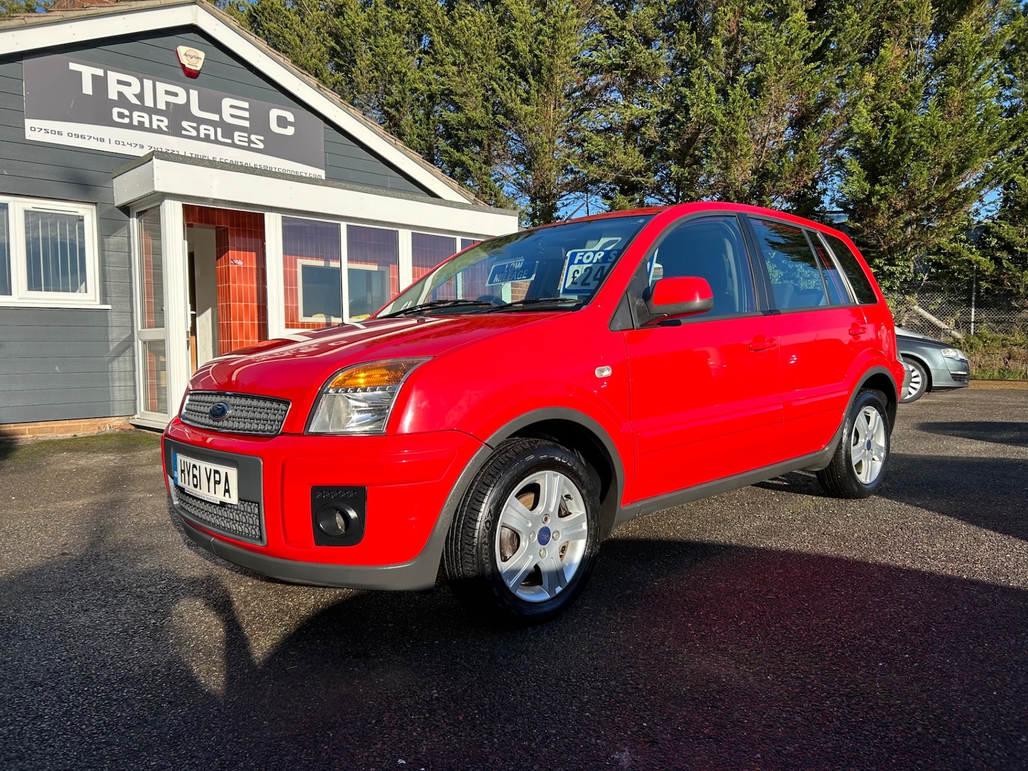 Used Ford Fusion 2011 for sale - 76817636: Photo 3
