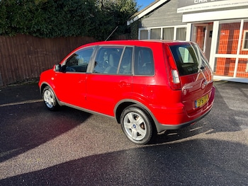 Used Ford Fusion 2011 for sale - 76817636: Photo