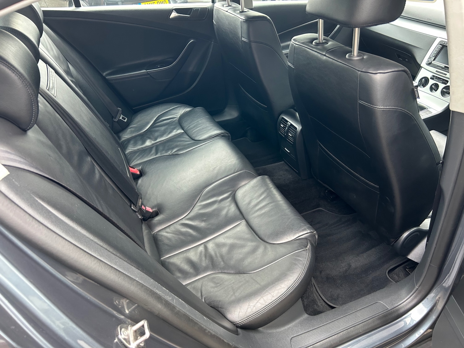 Used Volkswagen Passat 2009 for sale - 76254816: Photo 12