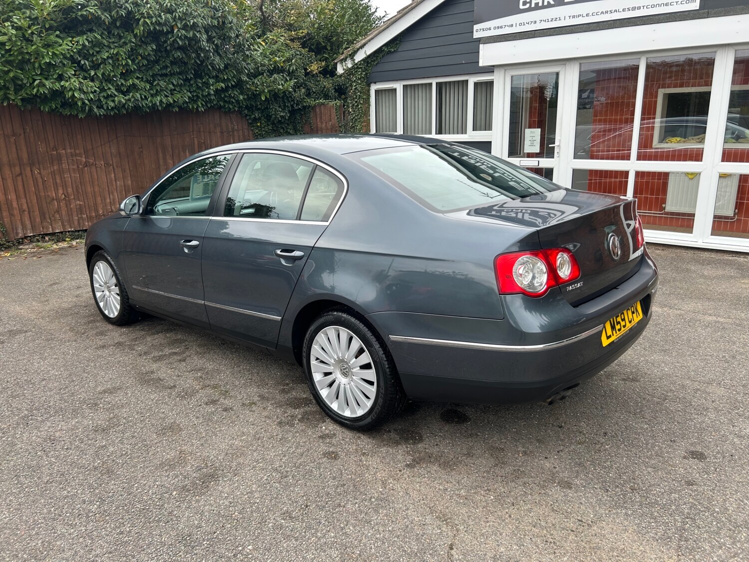 Used Volkswagen Passat 2009 for sale - 76254816: Photo 4
